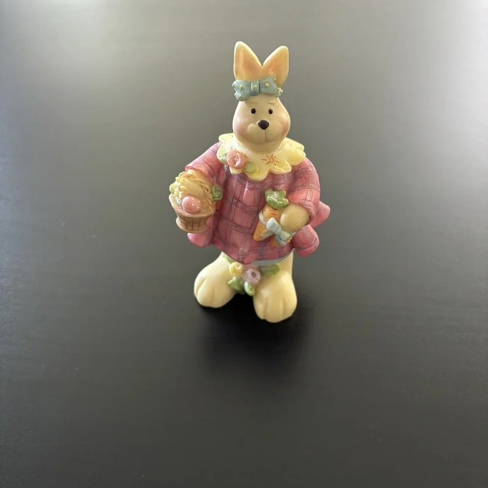 Tan Easter Bunny Statue Pink‎ Dress w/ Basket + Carrot 4